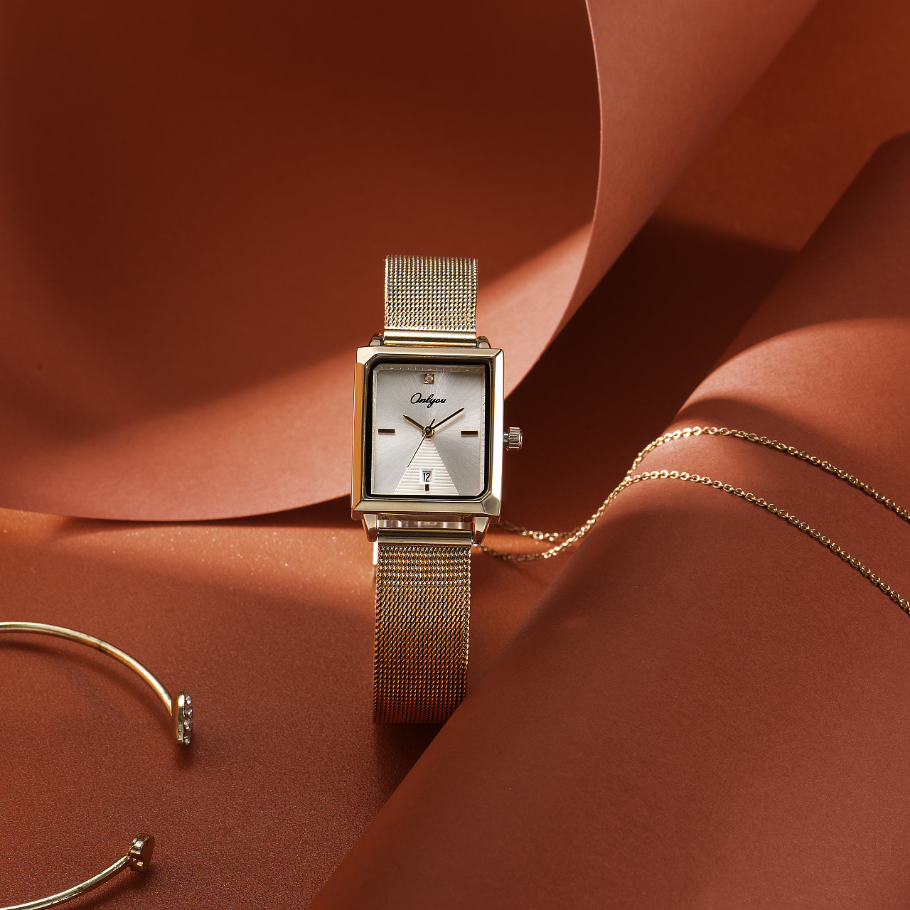 南岳品牌手表 传承匠心，定格时光之美